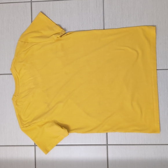 3/$25 NWOT Friends Graphic T Shirt - Picture 3 of 4